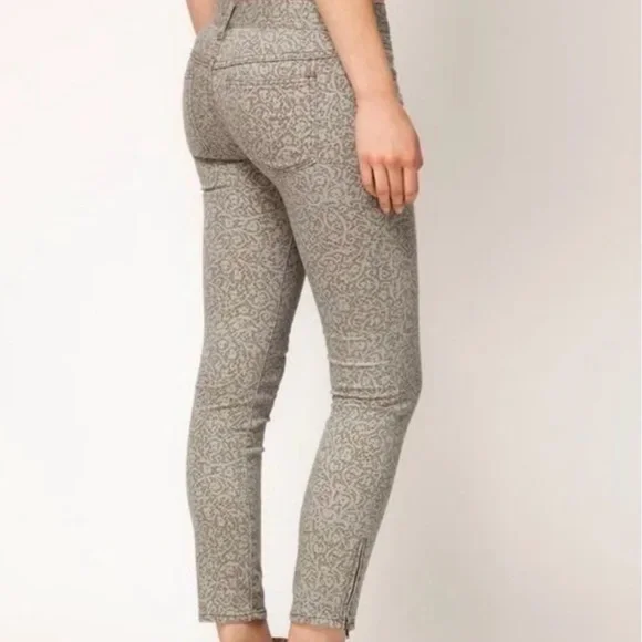 Free People Denim Gray Lace Print Skinny Zipper Ankle Jeans Size 29 FAIR - Picture 3 of 14
